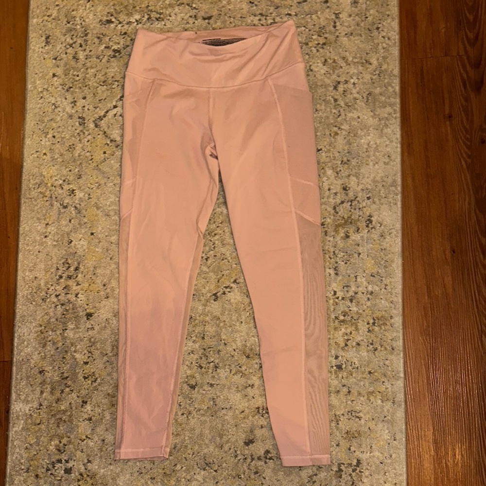 Victoria Secret Pink Leggings WITH POCKETS